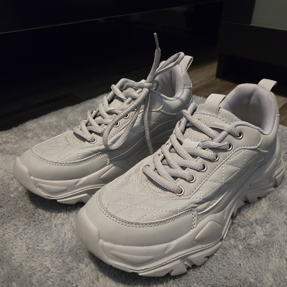 Steve Madden Quilted Sneakers